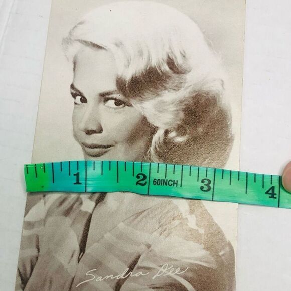 vintage Sandra Dee arcade card 1960's 5.5x3.5 printed in usa - Picture 8 of 8